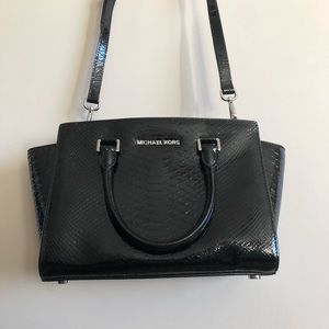 Michael Kors Selma black patent purse